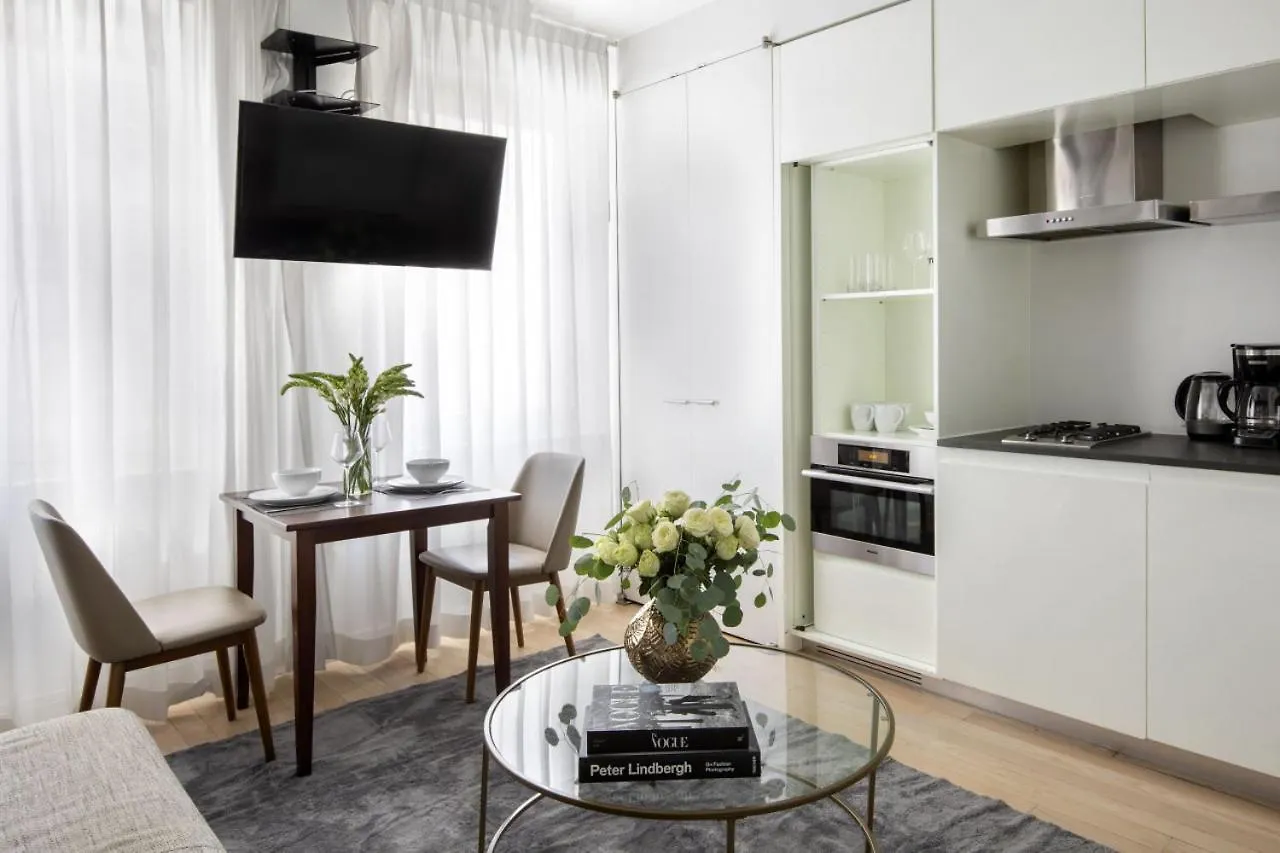 Stylish 1Bd Near Bryant Park With Washer And Dryer New York Apartment