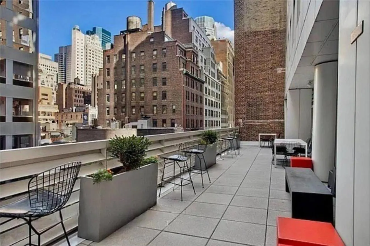 Stylish 1Bd Near Bryant Park With Washer And Dryer New York United States